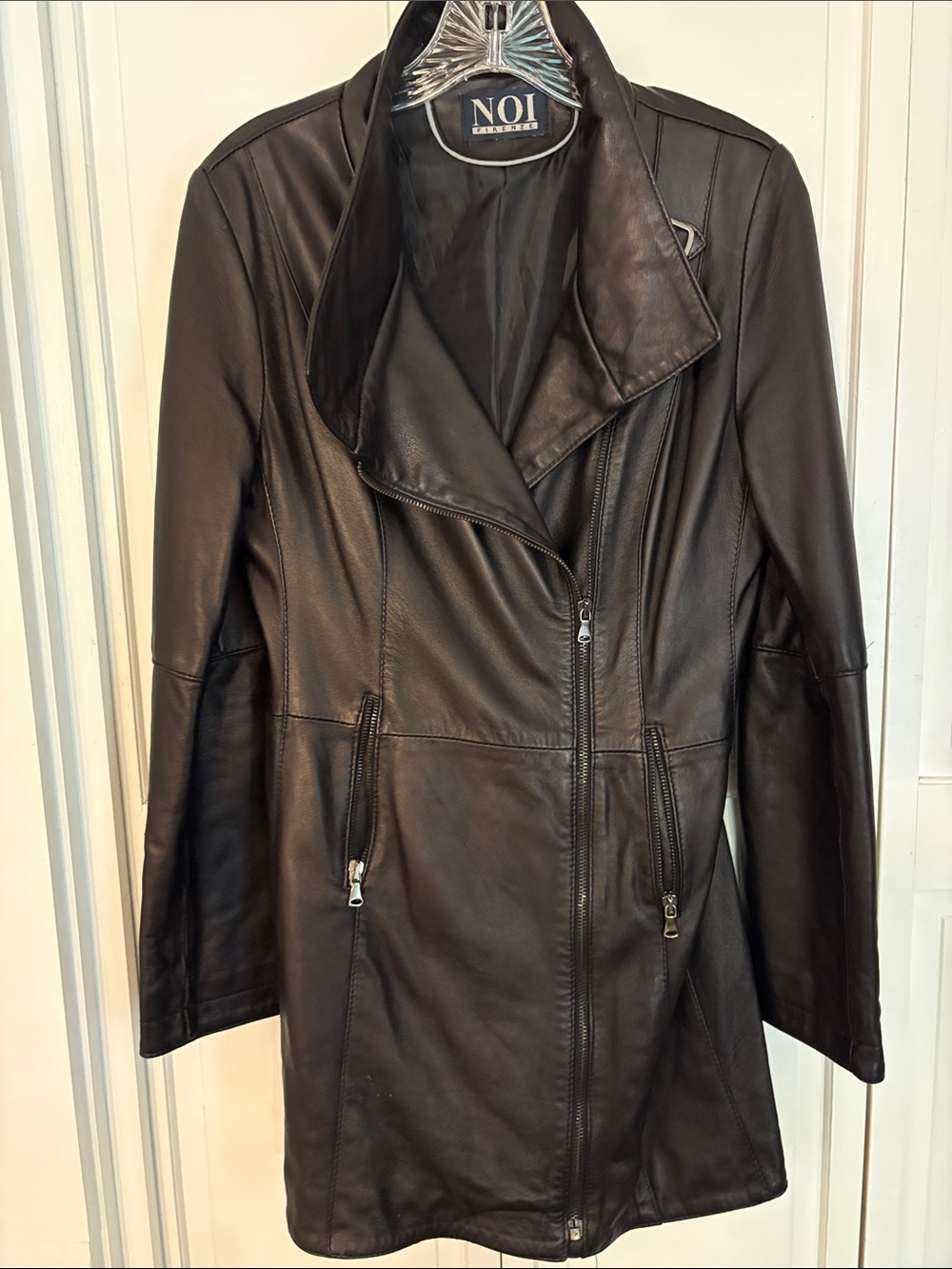 Moi Black Women's Italian Long Leather Jacket